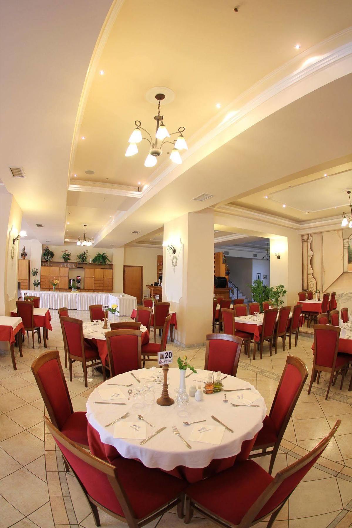 Hotel Orfeas Kalampáka Dış mekan fotoğraf