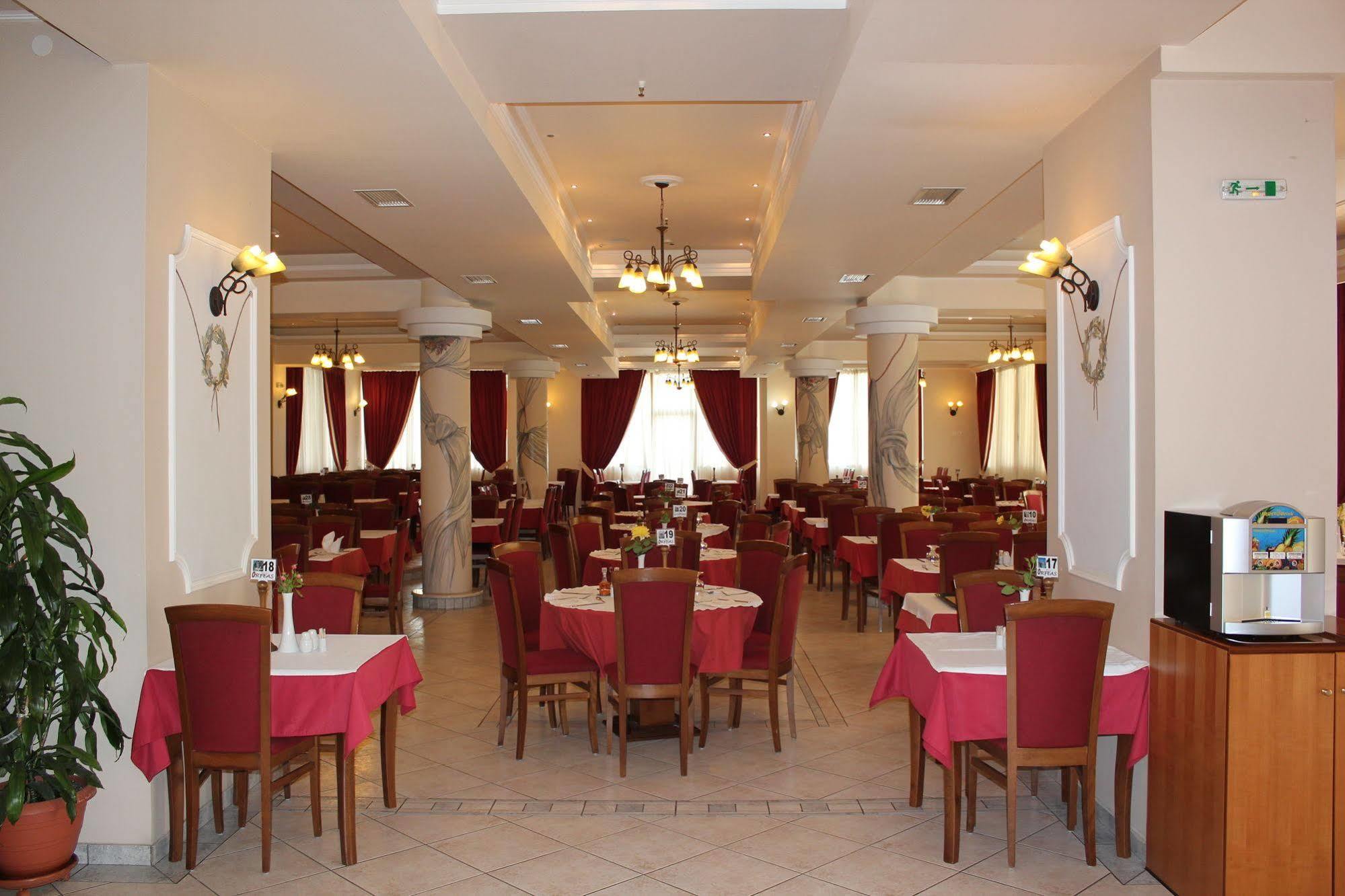 Hotel Orfeas Kalampáka Dış mekan fotoğraf
